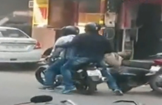 bikers loot-1....
